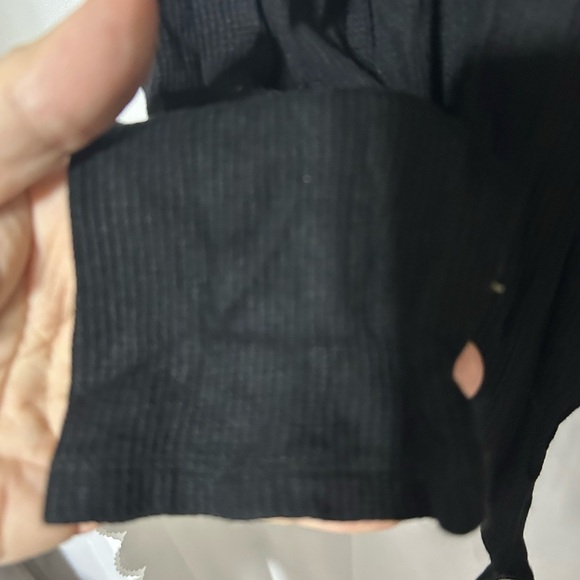 Tribal Black Long Sleeve Button-Down top-2X-ties at bottom- new or like new - Picture 7 of 8